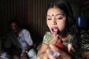 रेड लाइट ऐरिया में कोठों तक पहुंचा कोरोना का खौफ, ग्राहक घटे