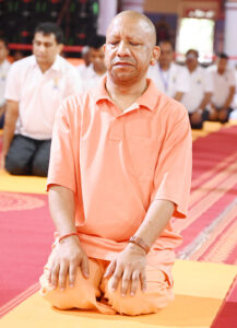 International Yoga Day :प्रधानमंत्री मोदी के आहृवान पर योग मय हुई पूरी दुनिया