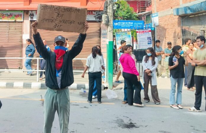 ‘सुशीला कार्की नहीं, नई पीढ़ी के नेता बने प्रधानमंत्री’, नेपाली जनता की मांग