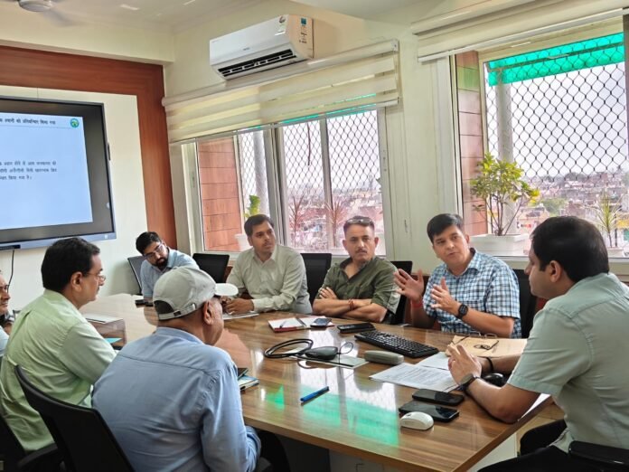 गाजियाबाद में कुत्तों में लगेंगे माइक्रो चिप और 3 एनिमल बर्थ कंट्रोल सेंटर होंगे चालू
