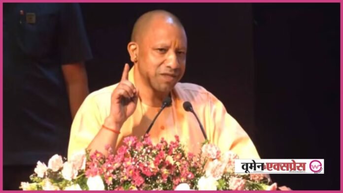 टीचर्स डे पर CM Yogi का ऐलान, UP के 9 लाख शिक्षकों को मिलेगी कैशलेस इलाज सुविधा टीचर्स डे पर CM Yogi का ऐलान, UP के 9 लाख शिक्षकों को मिलेगी कैशलेस इलाज सुविधा