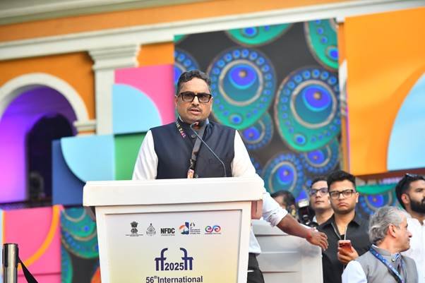 फिल्मी महाकुंभ : रंगारंग परेड के साथ गोवा में iffi के 56वें संस्करण की शुरुआत