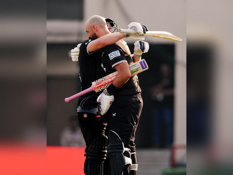 Ind vs Nz 3rd ODI: डेरिल मिचेल की लगातार दूसरी सेंचुरी, 52 साल में पहले बल्लेबाज बने, भारत के सामने रखा 338 रनों का लक्ष्य