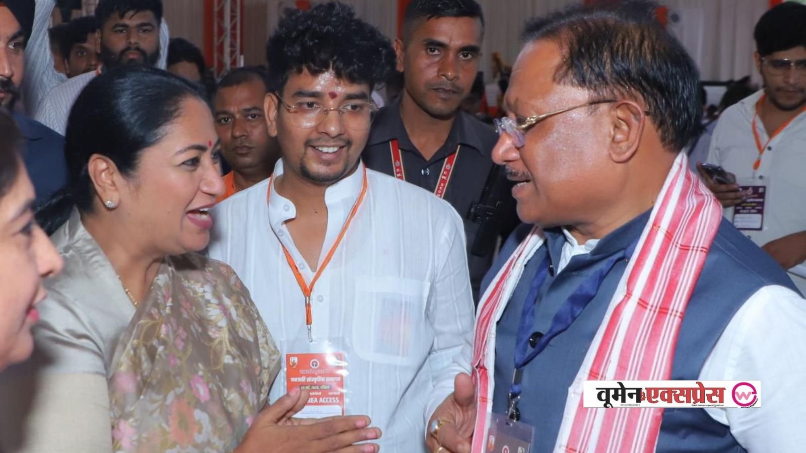 लाल किला मैदान से गूंजा जनजातीय गौरव का स्वर, CM विष्णुदेव साय बोले प्रकृति संग विकास सिखाएंगे जनजातीय समाज