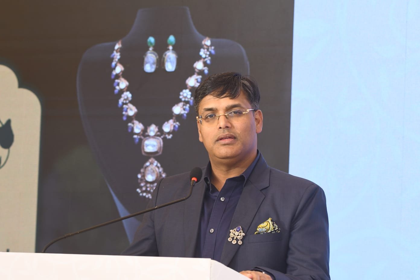 Advait Jewels IPO: जयपुर की इस दिग्गज ज्वेलरी कंपनी ने तय किया प्राइस बैंड, जानिए क्या करती है कंपनी और क्या है फ्यूचर प्लान?