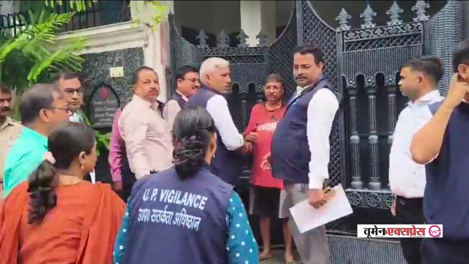 घर नहीं कुबेर का खजाना, 13 Kg सोना, 9 Kg चांदी और 1.62 करोड़ कैश, रिटायर्ड ARTO ललित कुमार के घर विजिलेंस का छापा